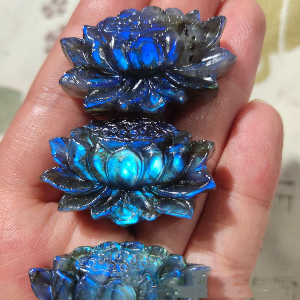 Blue Lotus Elongated Stone Crystal - Natural Raw Stone Carving 20g