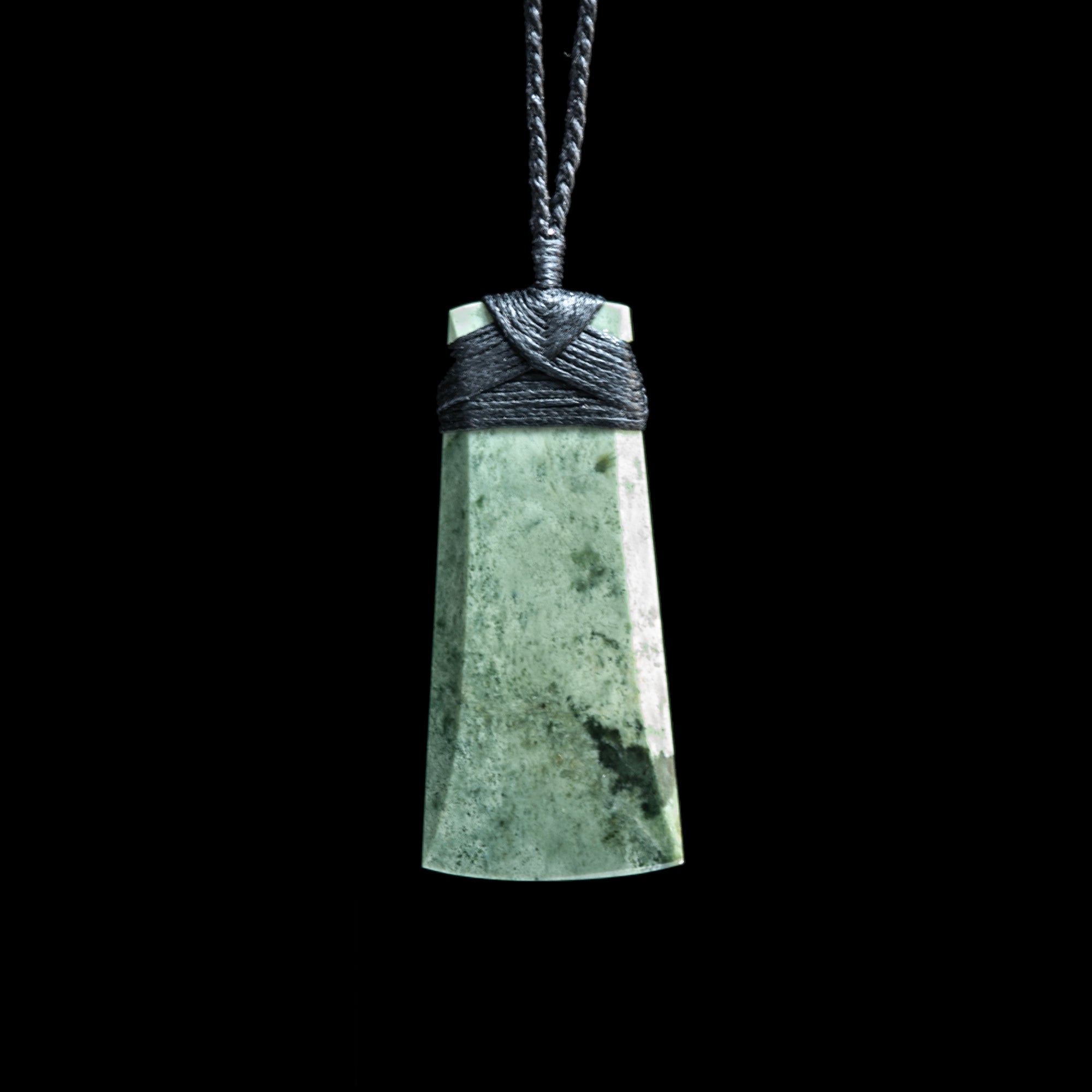 🪶 Jade Hei Toki Pendant by Alex Sands - Authentic NZ Pounamu Greenstone 💚